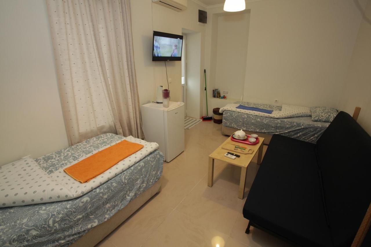 Sukhum City Mini Hotel Soechoemi Buitenkant foto