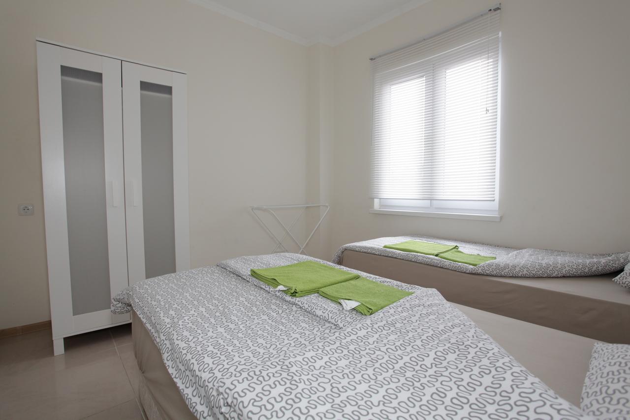 Sukhum City Mini Hotel Soechoemi Buitenkant foto